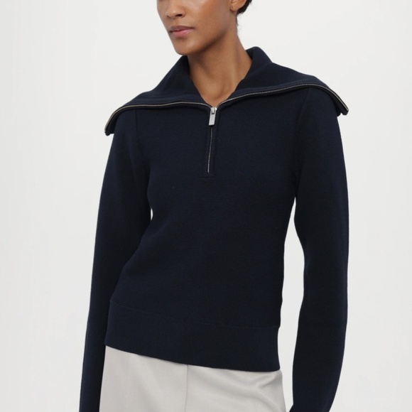 REMAIN Birger Christensen – Zipped Collar Jumper in Dark Blue XS/34 - Picture 4 of 11